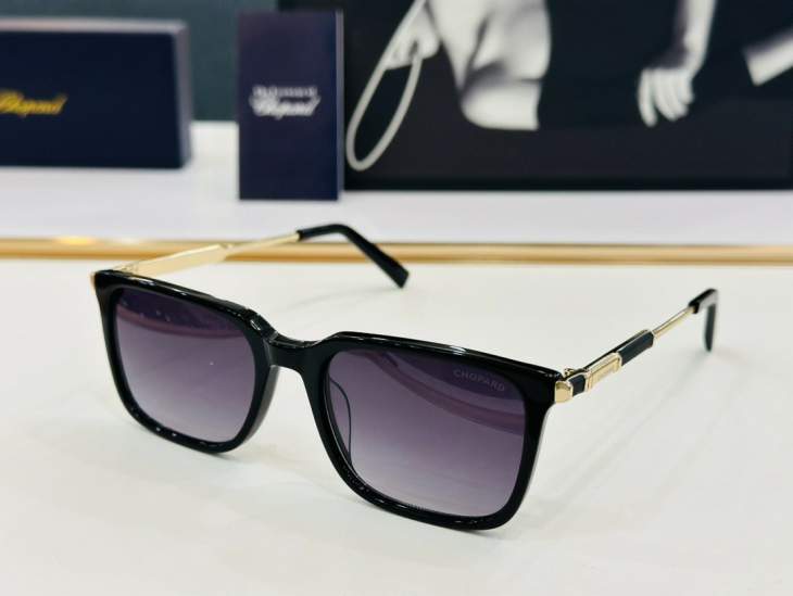 Picture of Chopard Sunglasses _SKUfw64168159fw